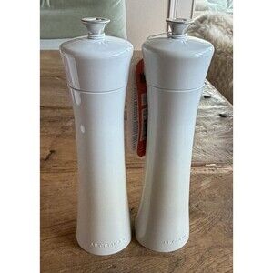 Le Creuset Acrylic Modern Manual Salt & Pepper Mill Set 8 in Meringue NEW NWT